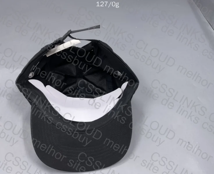 Supreme (looks like China stepped on it) 4