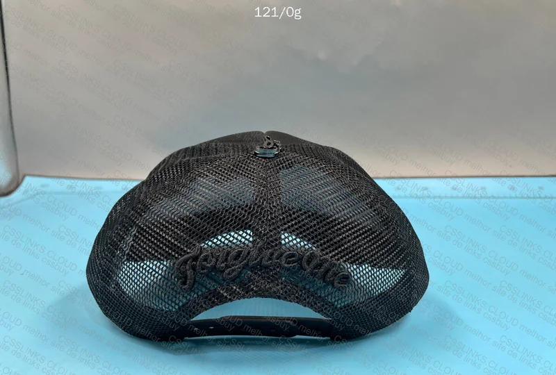 Black Syna Synaworld Cap