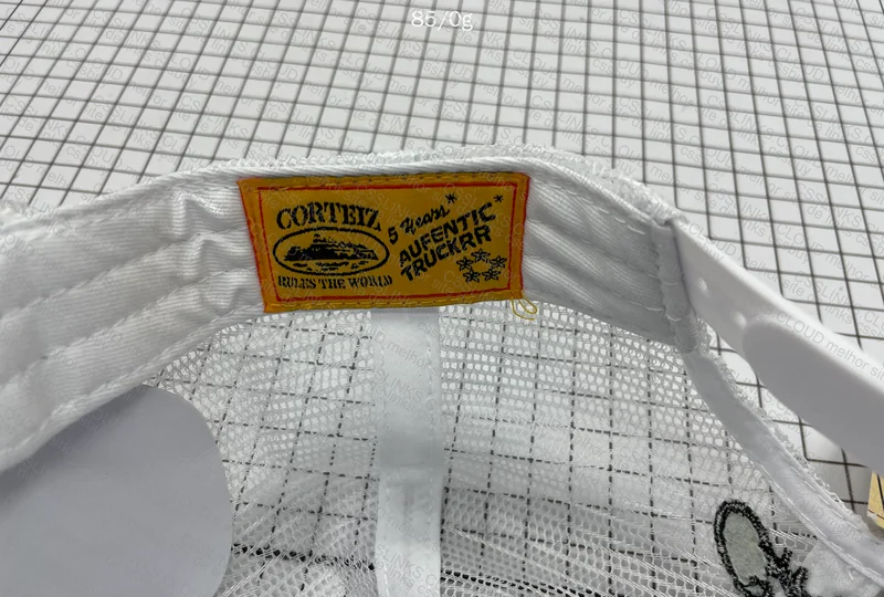 Corteiz 5 Star White Trucker Cap