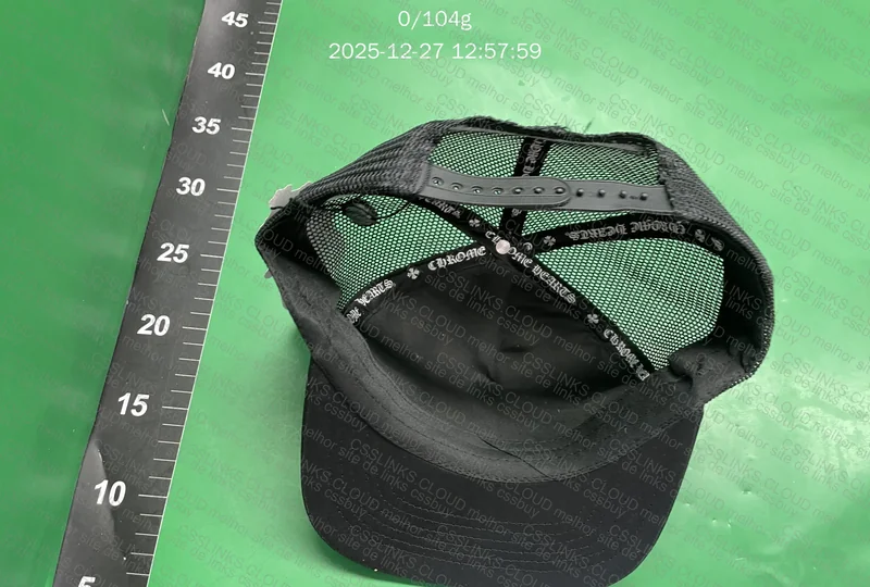 Boné Trucker Crome Hearts