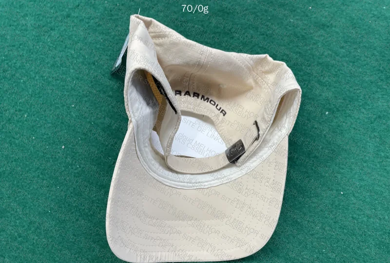 UNDER ARMOUR HAT 3