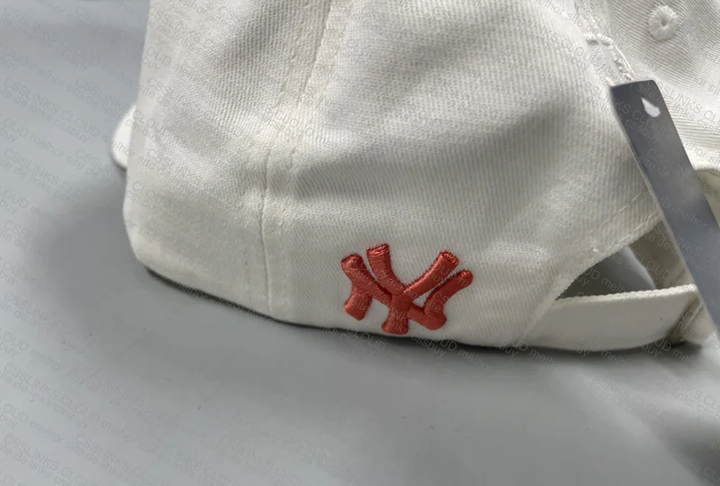 Yankess Hat 4