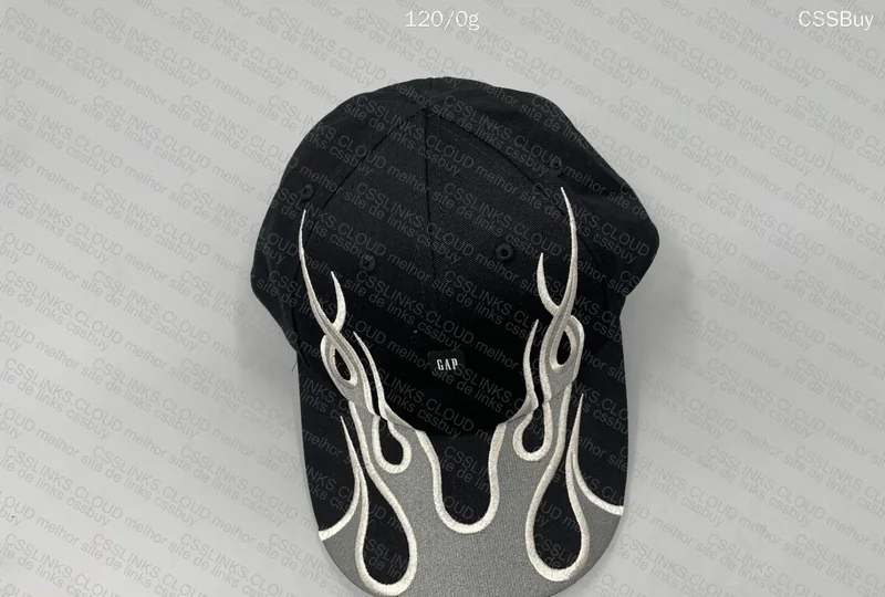 YEEZY CAP 110Y