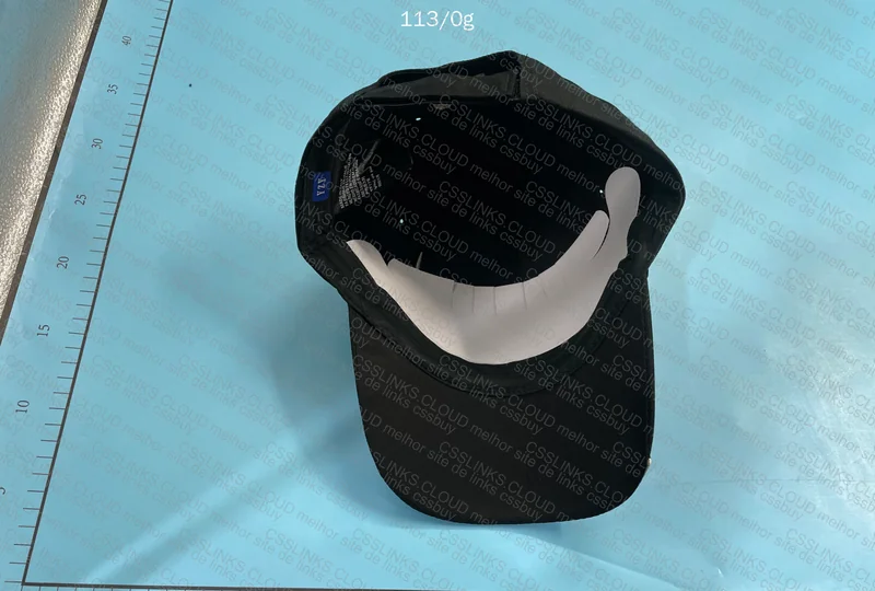 Yeezy x Gap Cap (36y)