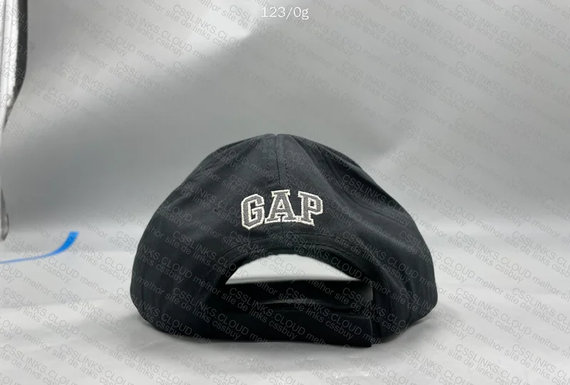 Yeezy x Gap Cap (41y) 4