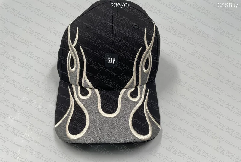 Yezzy x Gap Cap (Resale) 4