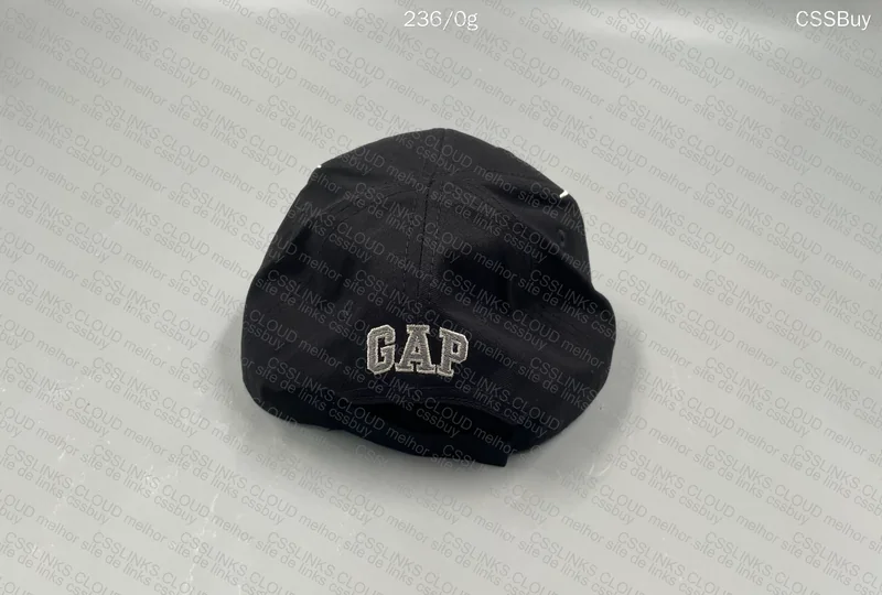 Yezzy x Gap Cap (Resale) 5