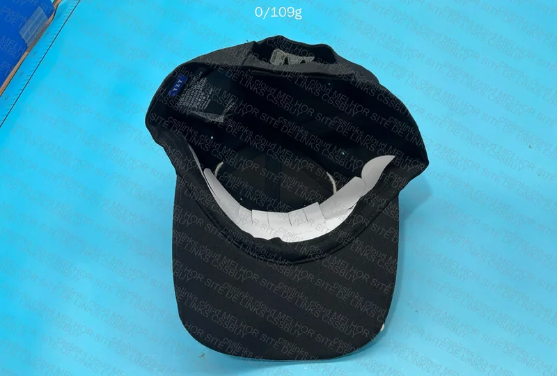YZY Gap Cap 3
