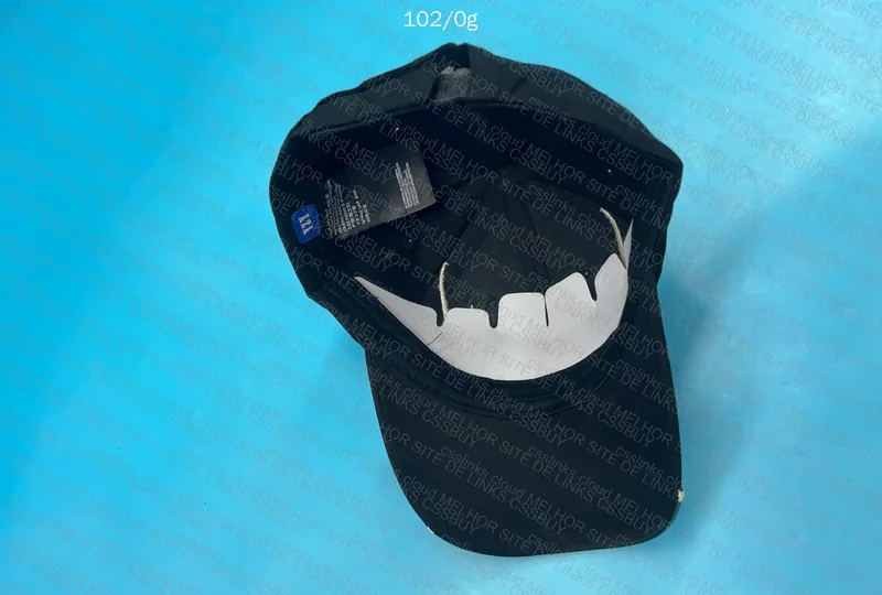 YZY Gap Cap 3