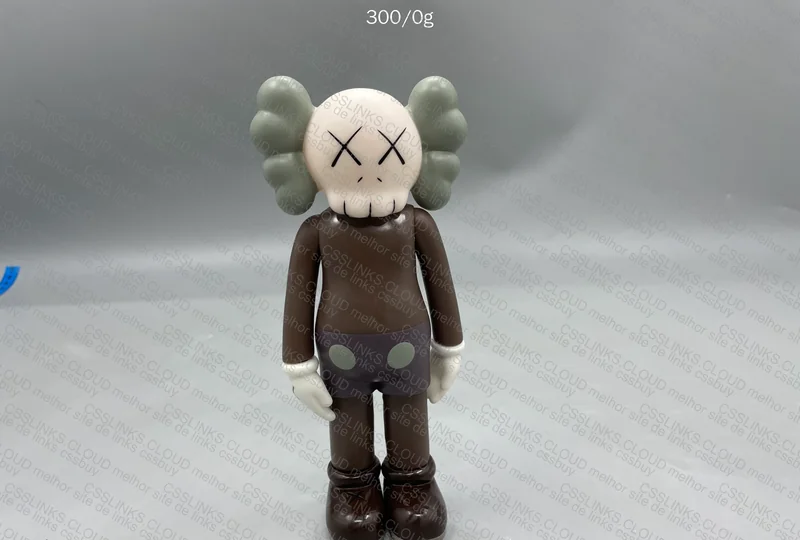 Kaws Figurine 5
