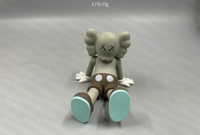 Kaws Figurine 3