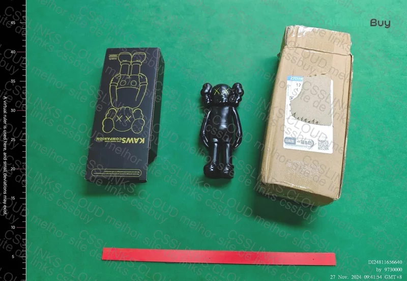 Kaws Figurine 3