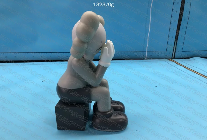 Kaws Figurine 3
