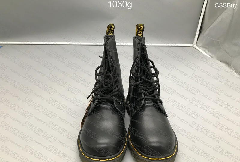 Dr. Martens Boot 5