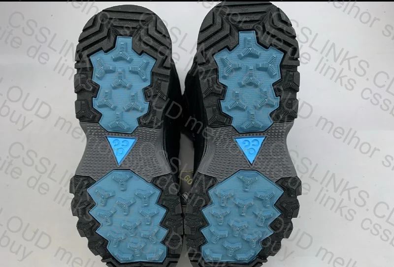 Snow/Mountain GoreTex Boot 4