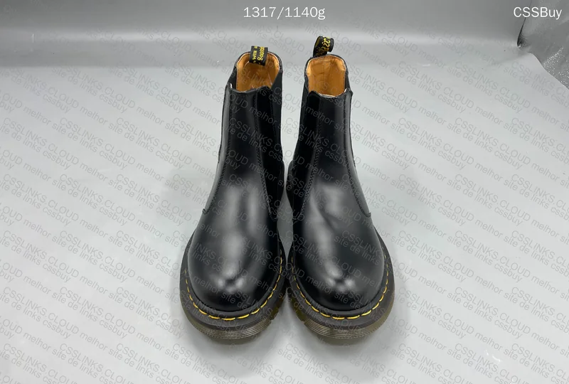 Dr Martens Chelsea 2976 Boots with Measurements 11