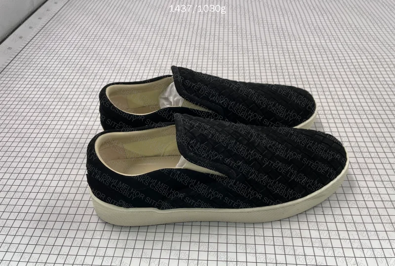 Bottega Slip On 2