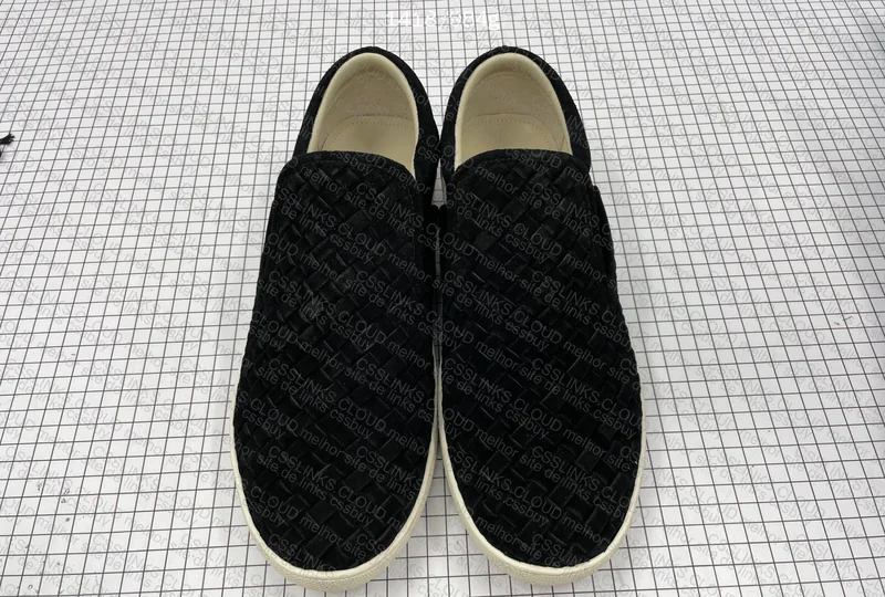 BOTTEGA SLIP ON 3