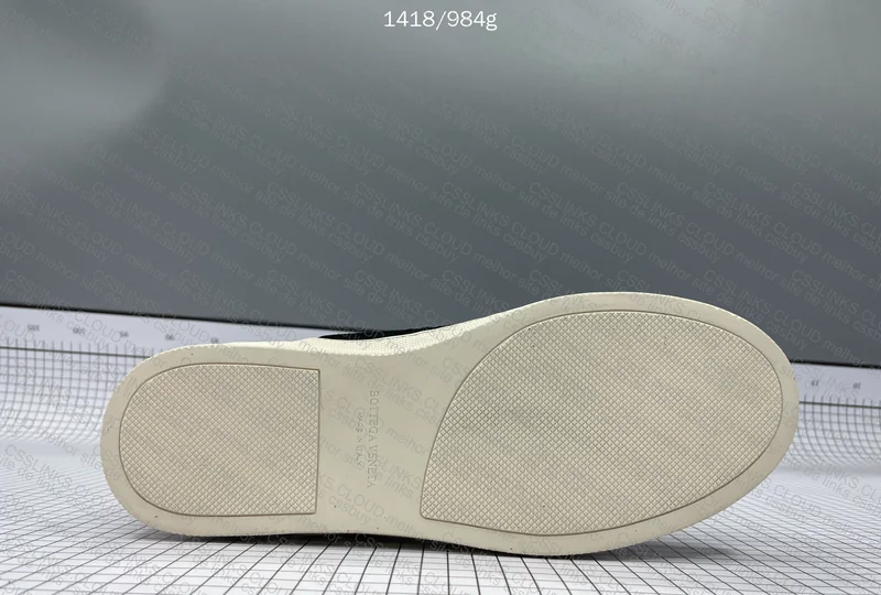 BOTTEGA SLIP ON 9