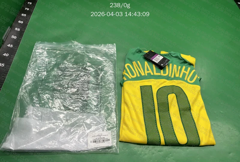 Brasil 2004 RONALDINHO🧙♂️ 6