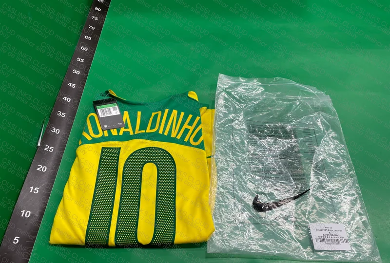 Brasil Retrô 2004 (Total 90) – Ronaldinho