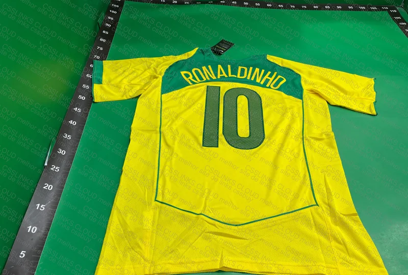 Brasil Retrô 2004 (Total 90) – Ronaldinho 2