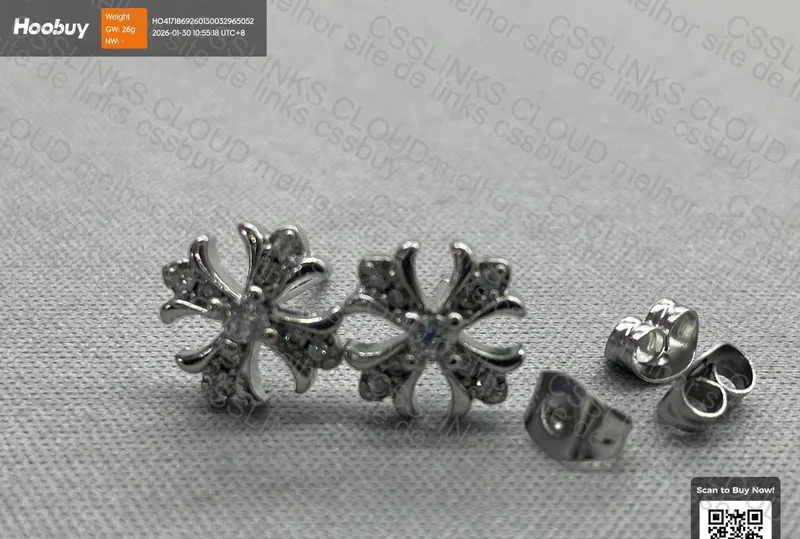 Brinco Chrome Hearts 2