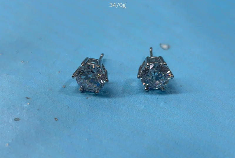 Nego Doce Moissanite Earring 3