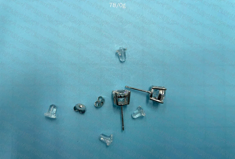 1 Carat Moissanite Earring 3