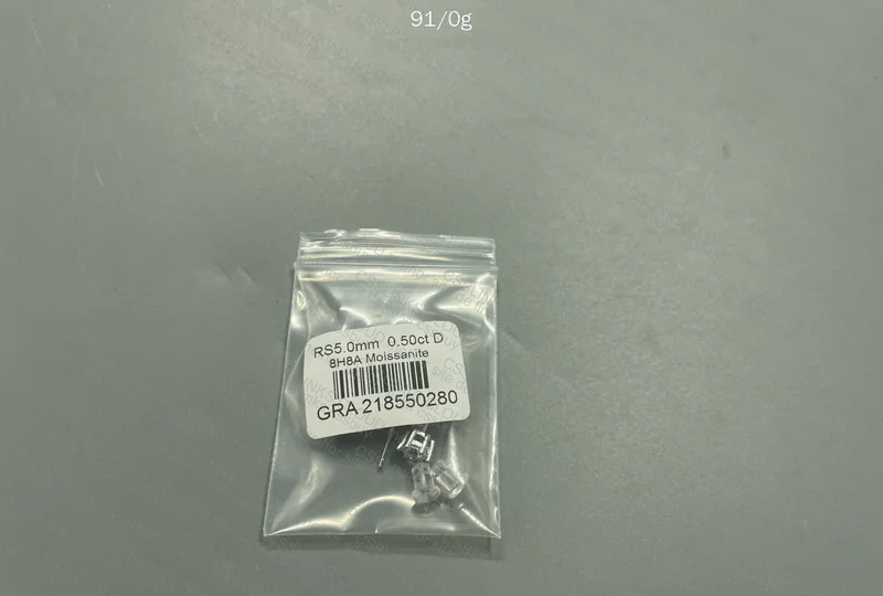 Moissanite Earring 2