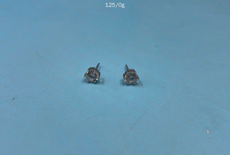Moissanite Earring 3