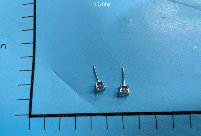 Moissanite Earring 3