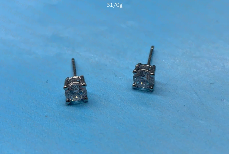 Moissanite Earring 4