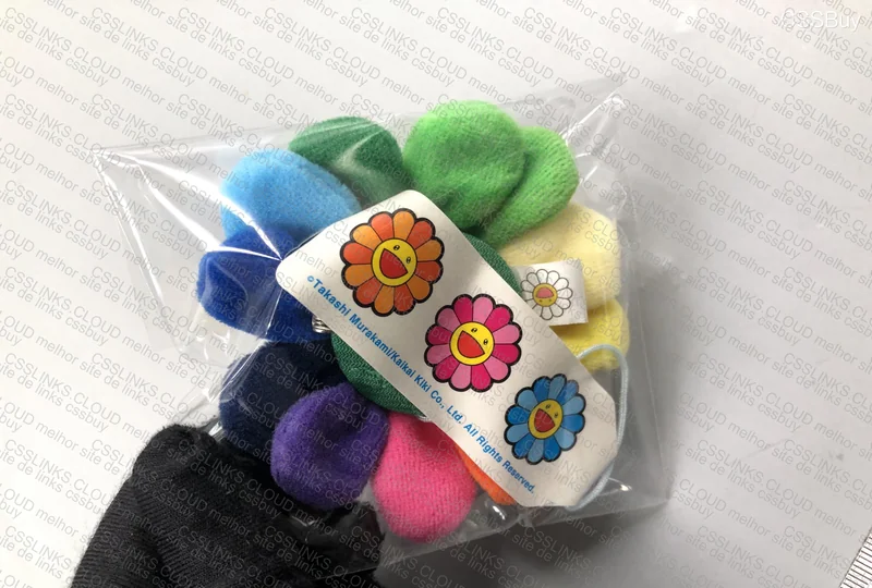 Murakami Brooch 4