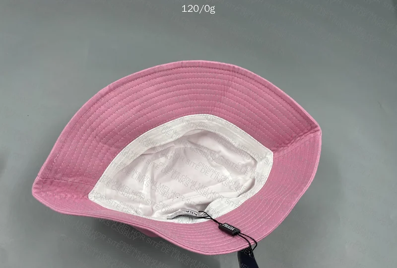 Bucket Prada 3