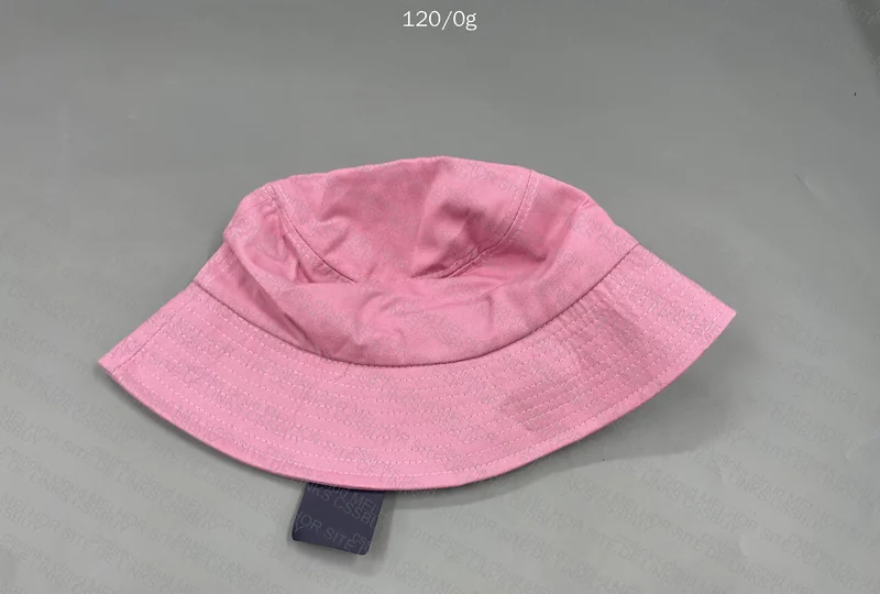 Bucket Prada 4