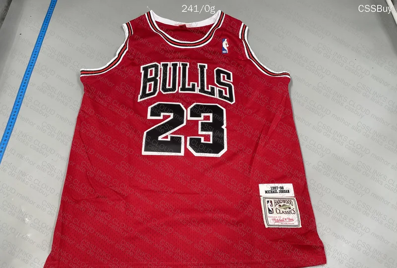 Bulls Retro Jordan Jersey 4