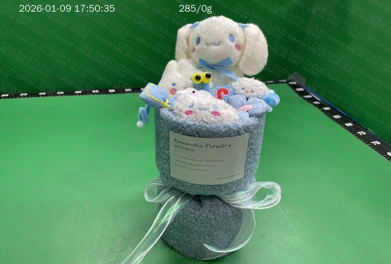 Hello Kitty Universe Teddy Bear Bouquet 3