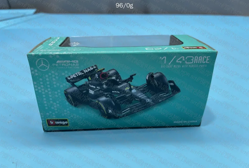 Burago 1:43 - Mercedes 2023 W14 Hamilton 44 2