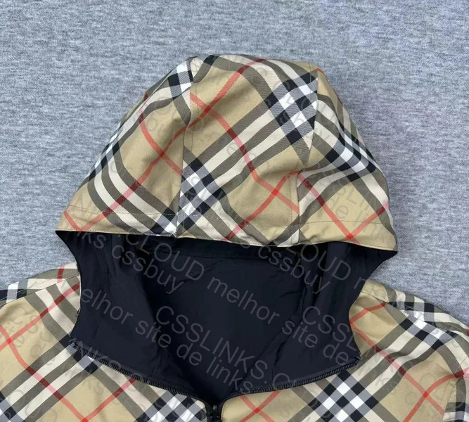 Burberry reversible 1:1 4
