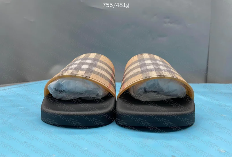 Burberry Slide 2