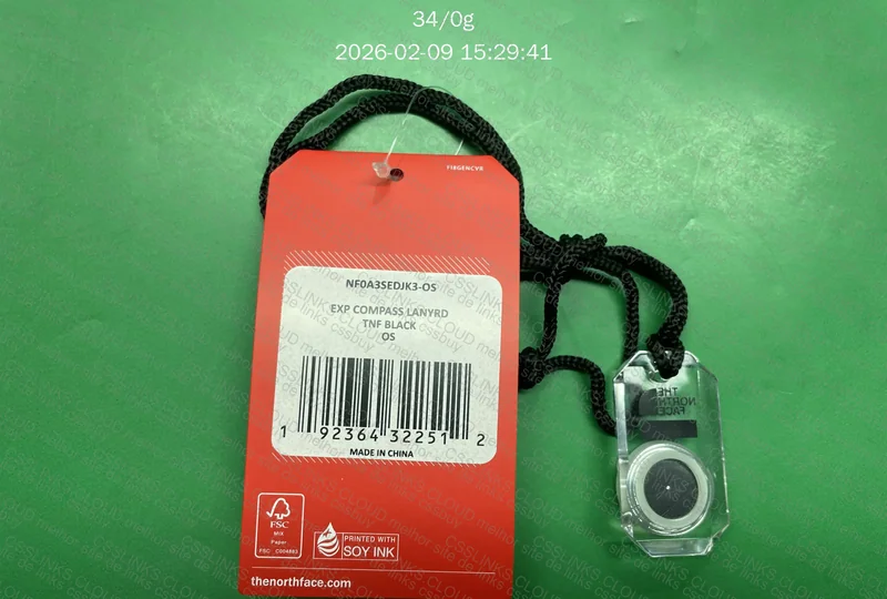 Bússola pingente TNF x Supreme 2