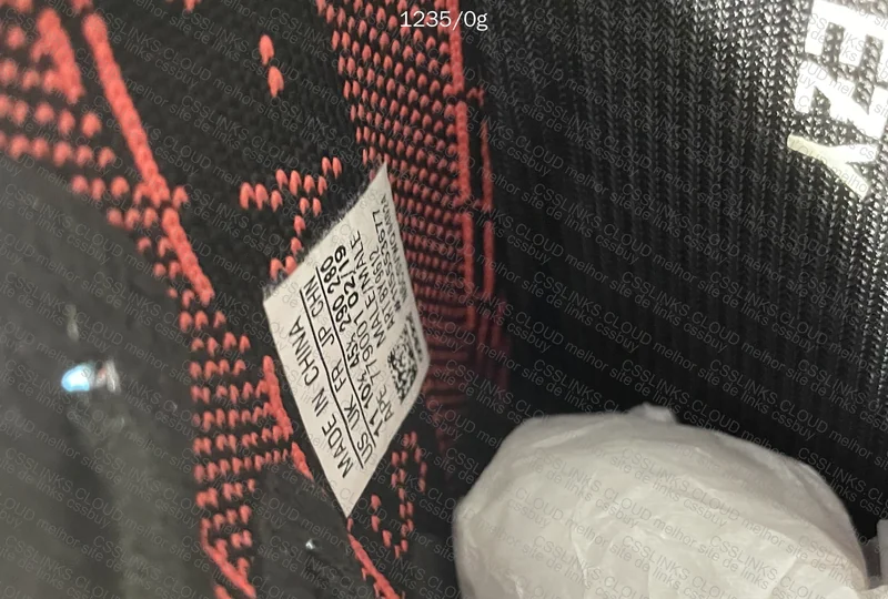 BY9612 - YEEZY 350V2 - 29Y 3