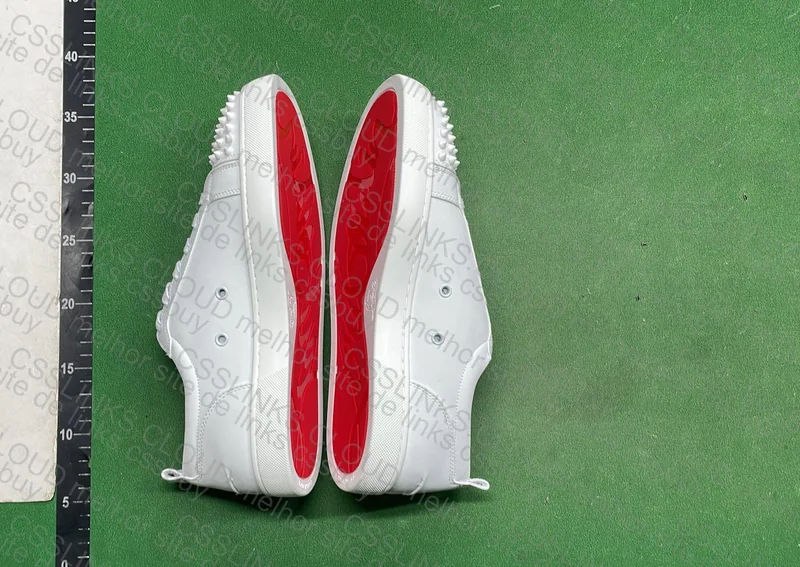 C L Louis Junior Spikes 4