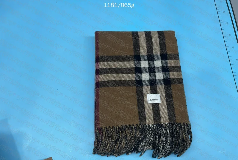 Burberry EKD Cashmere Scarf – Archive Beige Check 3