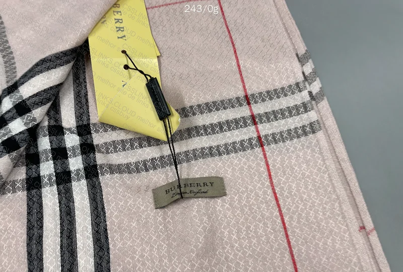 Burberry Pink Scarf 3