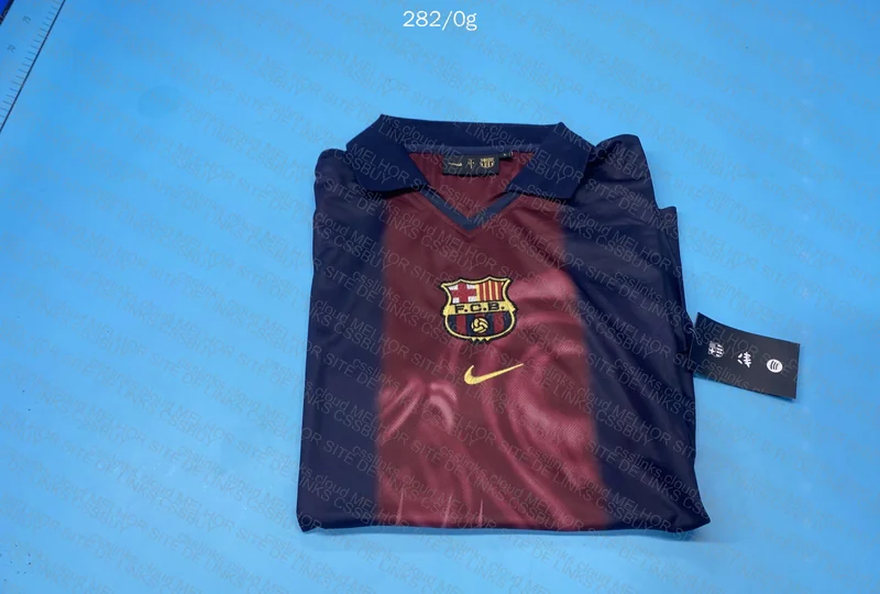 Cactus Jack x Barcelona - Retro