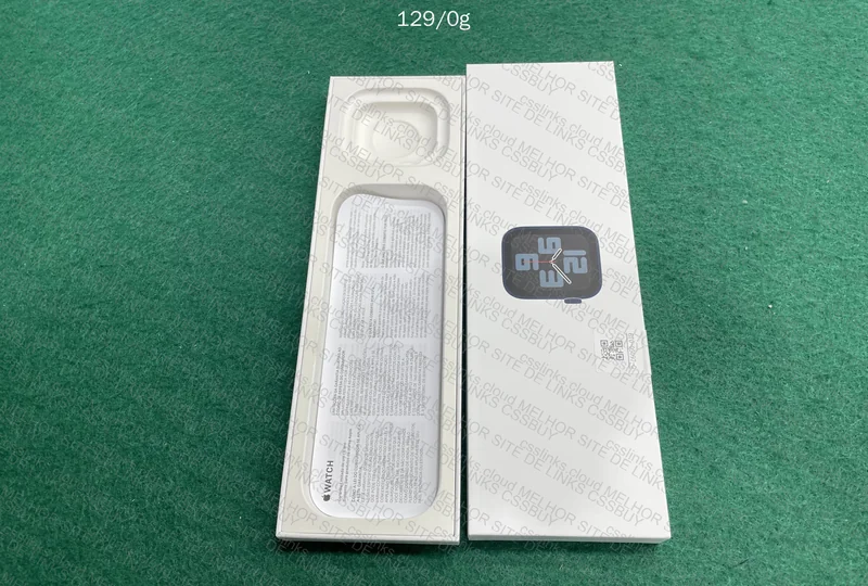 Apple Watch SE2 Box 2
