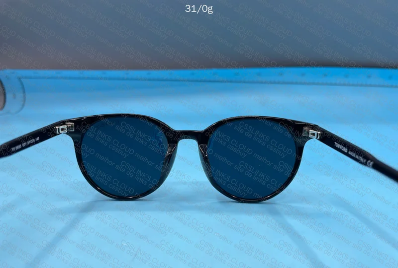 Tom Ford Box and Glasses 5