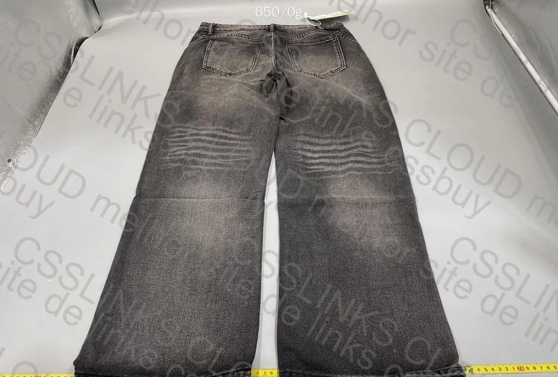 Baggy Pants 4